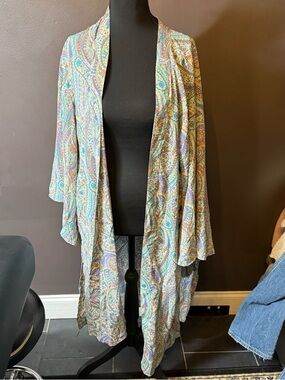 Lightweight Paisley Draped Open-Front Blouse in Teal, Lavender & Cream